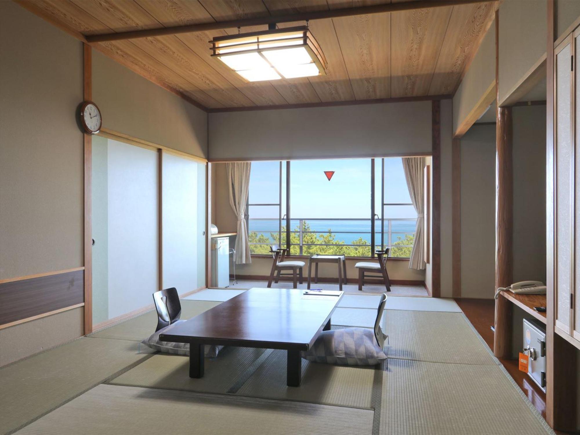Unohama Onsen Royal Hotel Kobayashi โจเอ็ตสี ภายนอก รูปภาพ